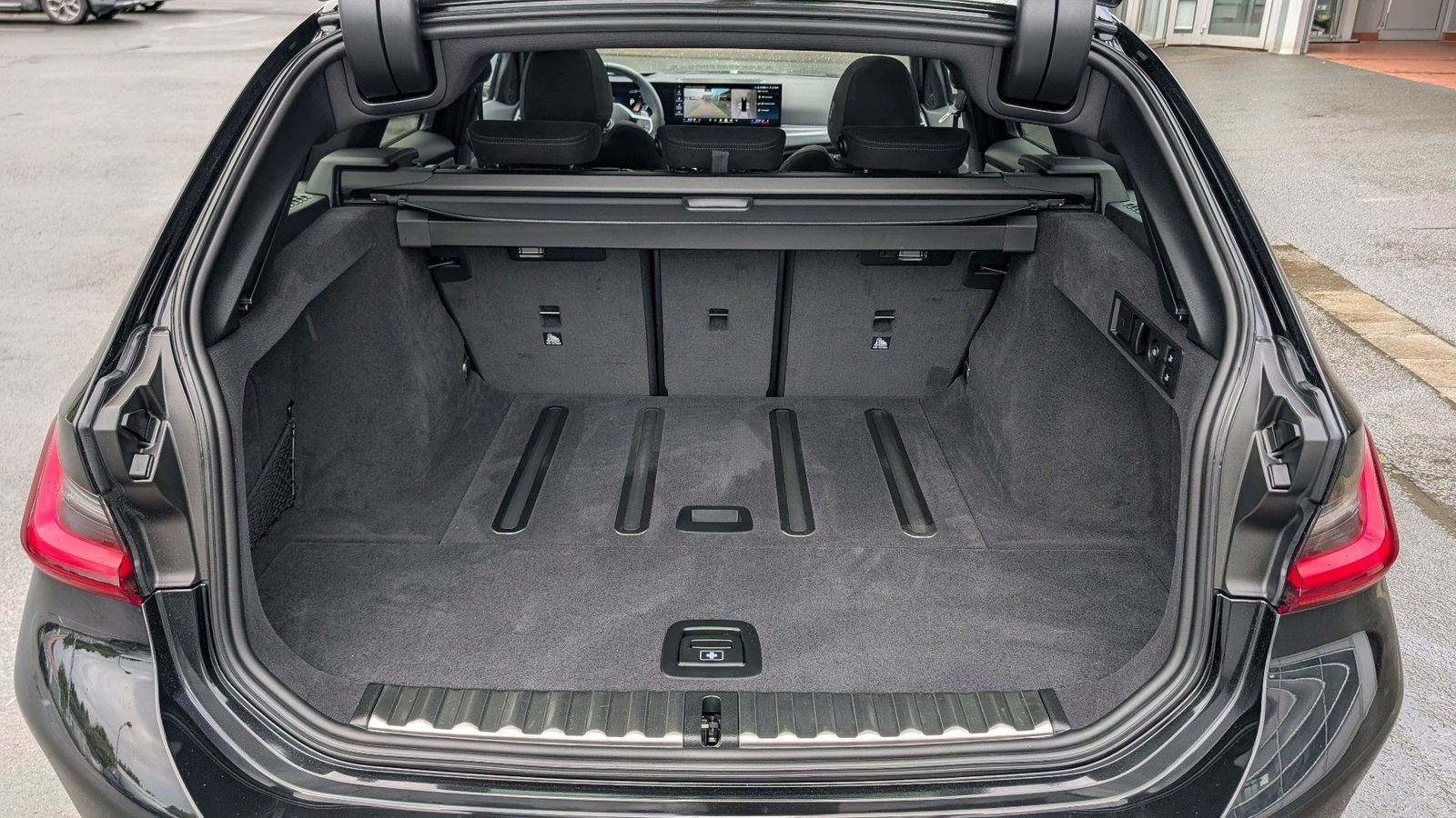 BMW 330 - Bild 15
