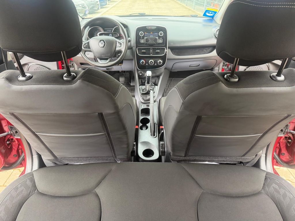 Renault Clio - Bild 18