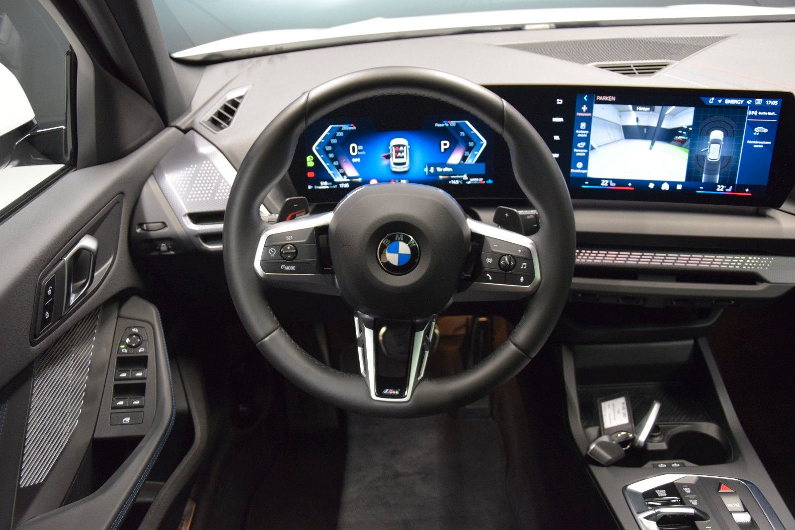 Fahrzeugabbildung BMW 118 d M Sport Pano Ambiente LED Kamera Alcantara