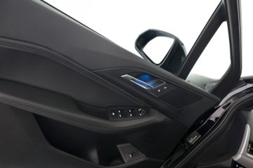 BMW 218d Active Tourer Widscreen RFK AHK 1.Hand