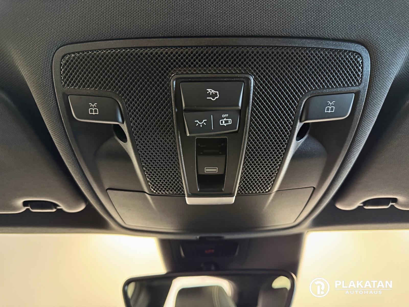 Mercedes-Benz GLA 200 AMG Night Packet Panorama Memory