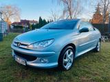 Peugeot 206cc Cabrio - Peugeot 206 mit Benzin-Antrieb: Automatik