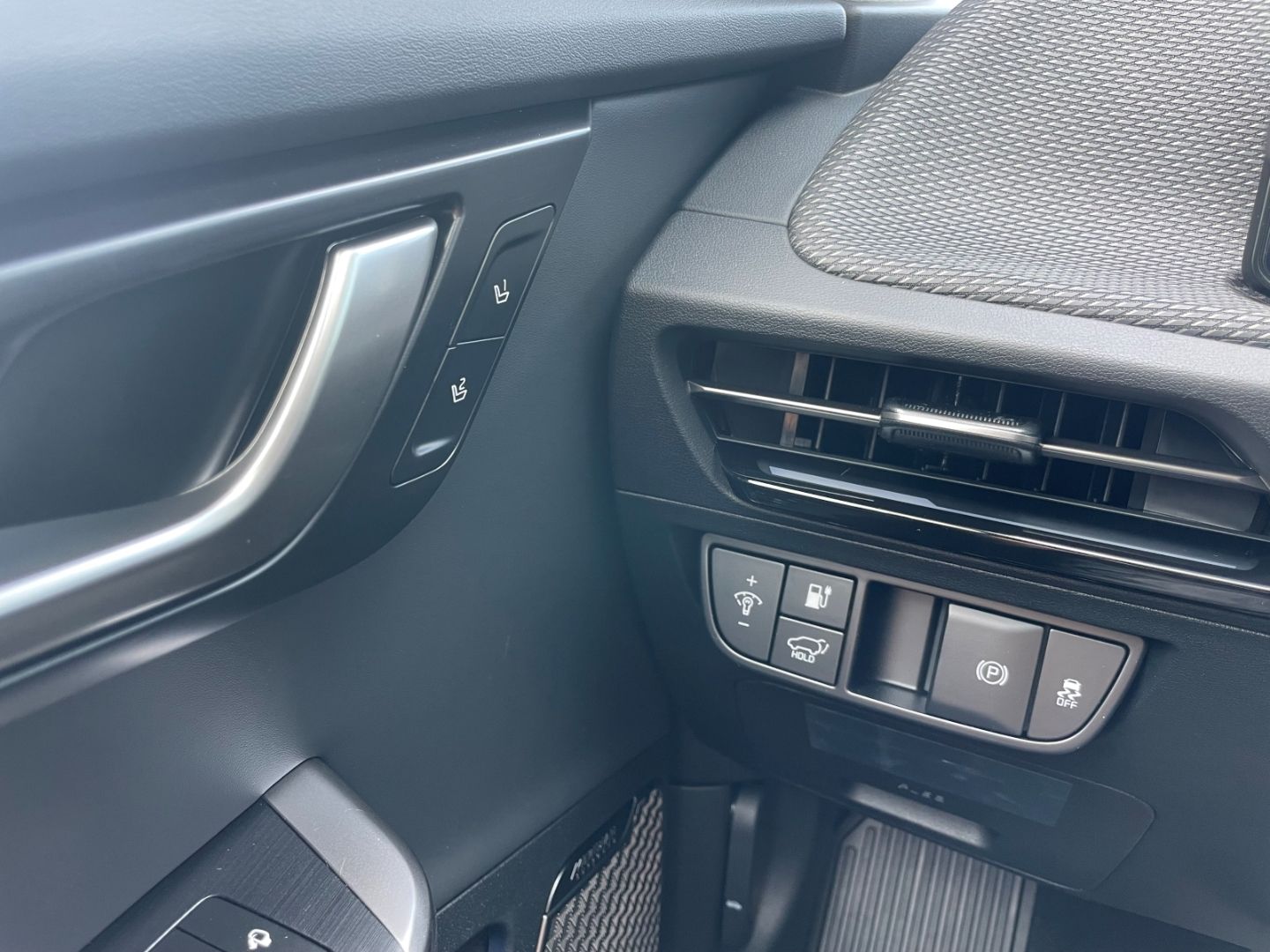 Fahrzeugabbildung Kia EV6 Earth 84 kWh 360° Kamera HeadUp Sitzbelüftun