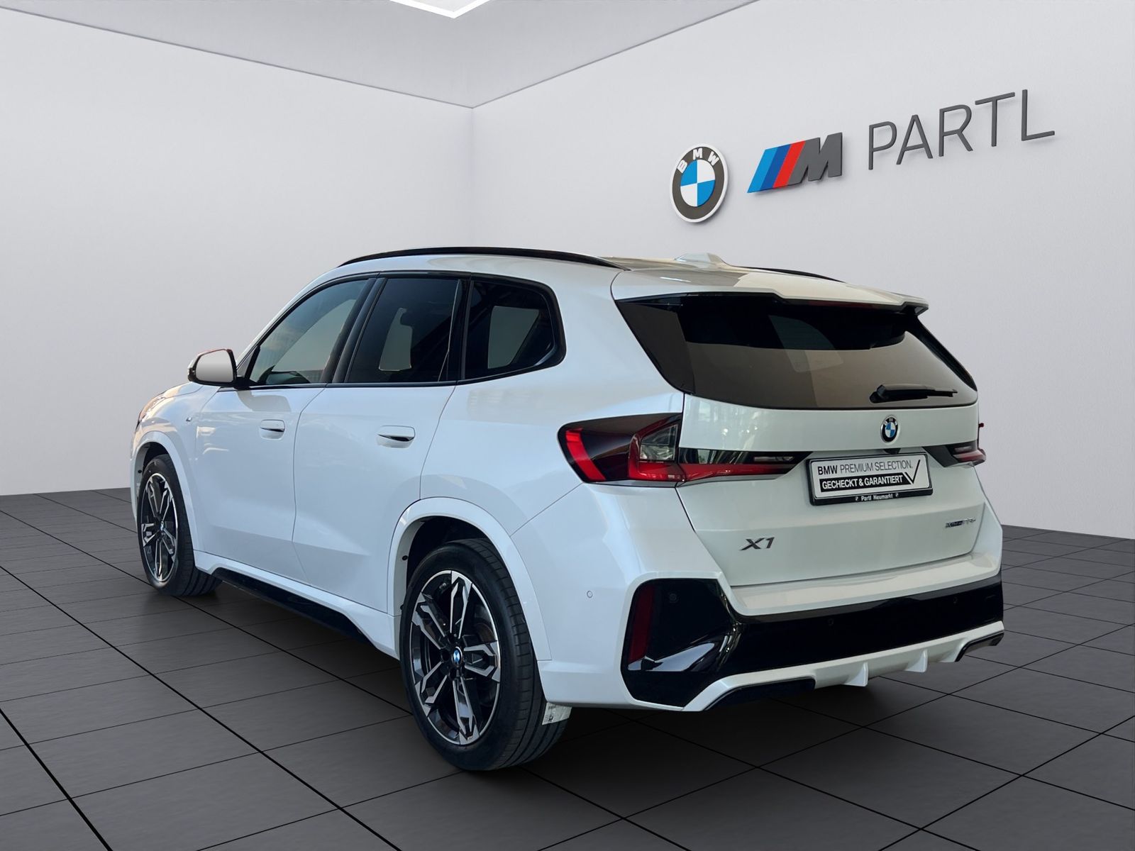 BMW X1 xDrive23d M-Sport LED ACC 360° HUD H K AHK foto 3