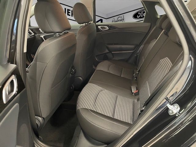 Fahrzeugabbildung Kia Ceed Ultimate Edition Navi totWinkelASS Kamera