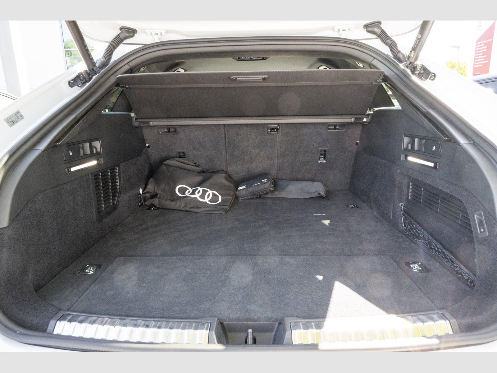 Audi A6 Avant 2.0 TFSI e-hybrid quattro 270 kW Tech p