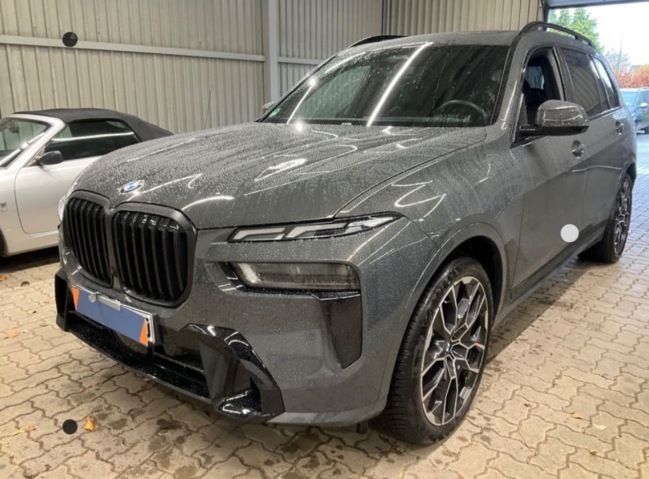 Fahrzeugabbildung BMW X7 xDrive 40 d M Sport Pro |22-ZOLL|7 SITZE|AHK