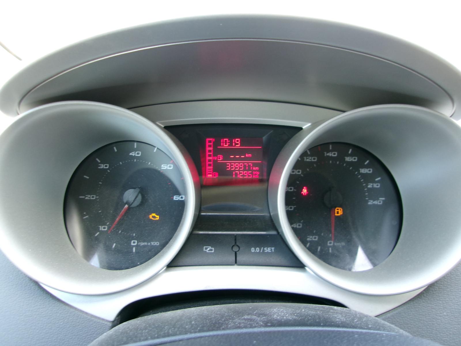 Seat Ibiza 2011 — photo 10