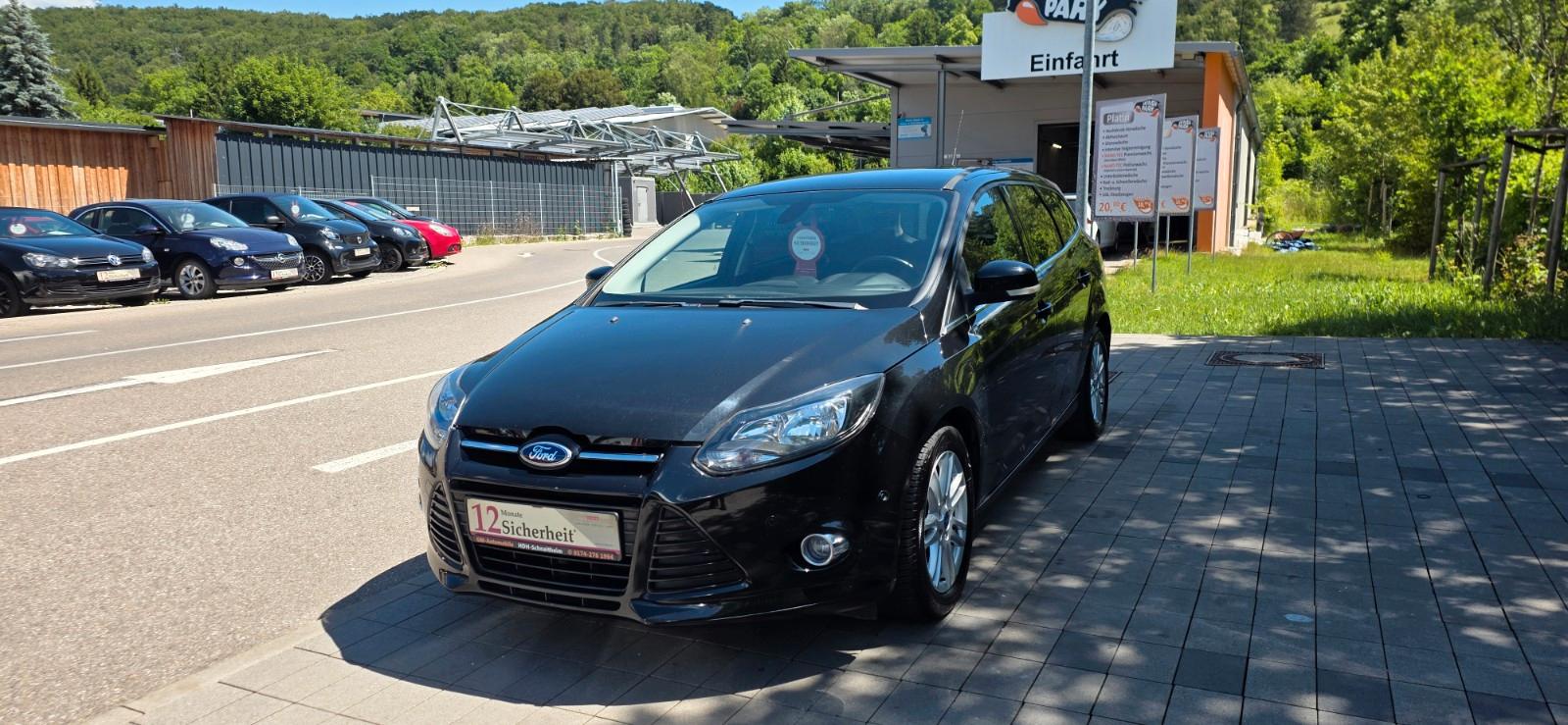 Ford Focus Turnier Titanium*TÜV-NEU*TMP*PDC*KLIMAAUTO