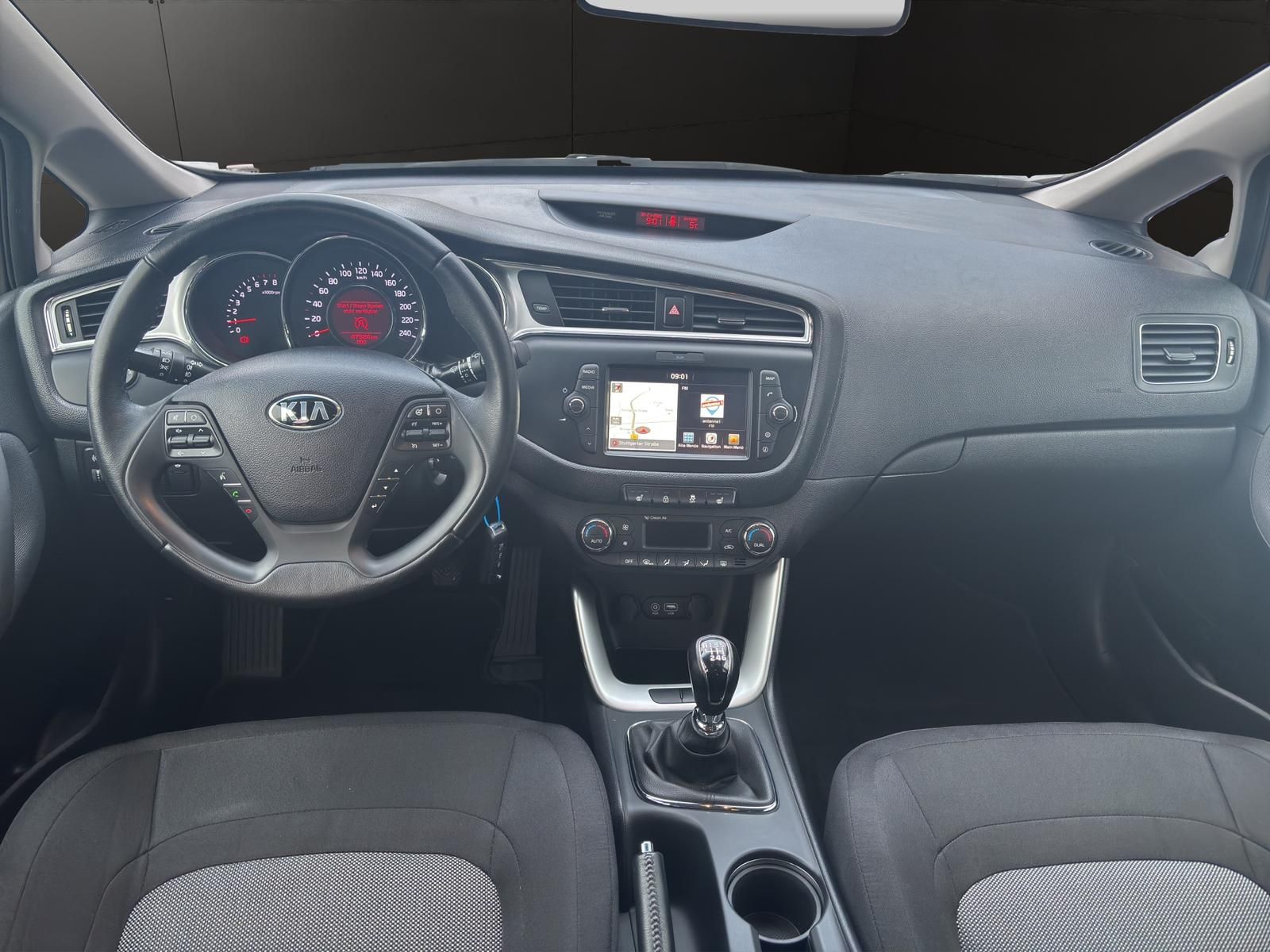 Ceed UEFA Euro 2016 1.4 KAT SHZ KLIMAAUTO RFK