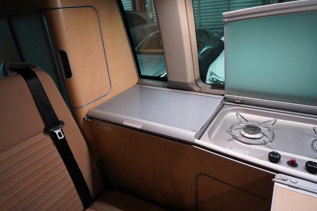 Volkswagen T5 California