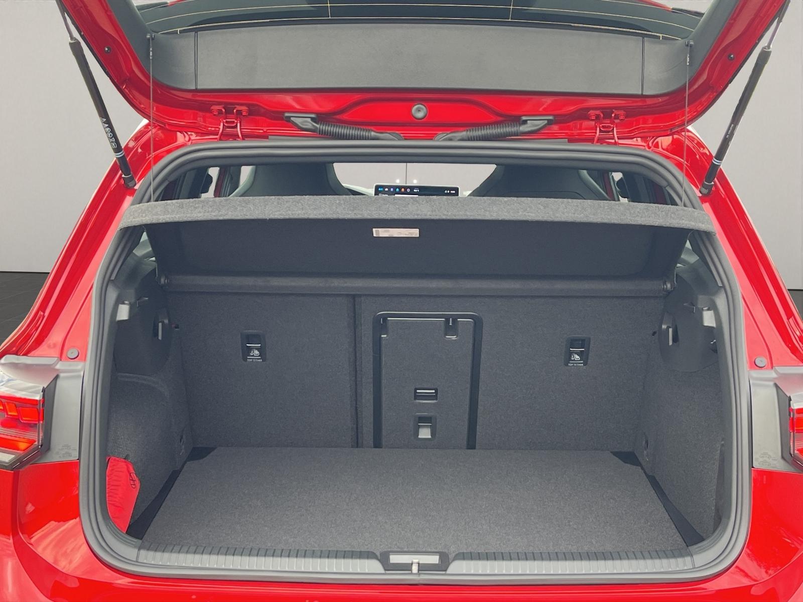 Volkswagen Golf VIII 1.5 eTSI OPF, R-Line, DSG, миниатюра 9