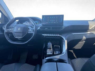 Peugeot 3008 1.6 225 Allure AHK+Kam.+KeyLess+LED+Navi