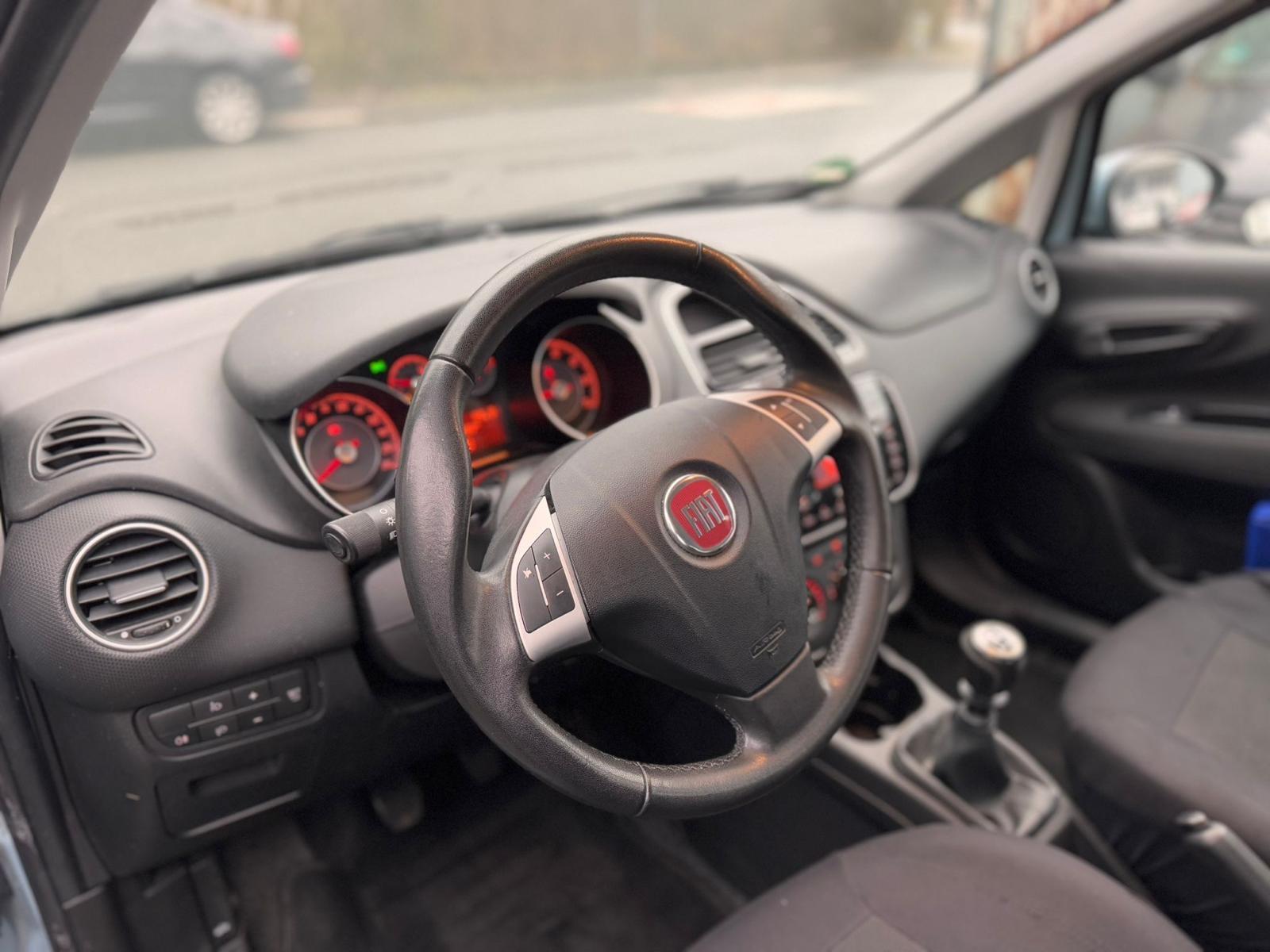 Fiat Punto Pop*81TKM*TÜV*2.HAND*CITY*START/STOP*MEDIA