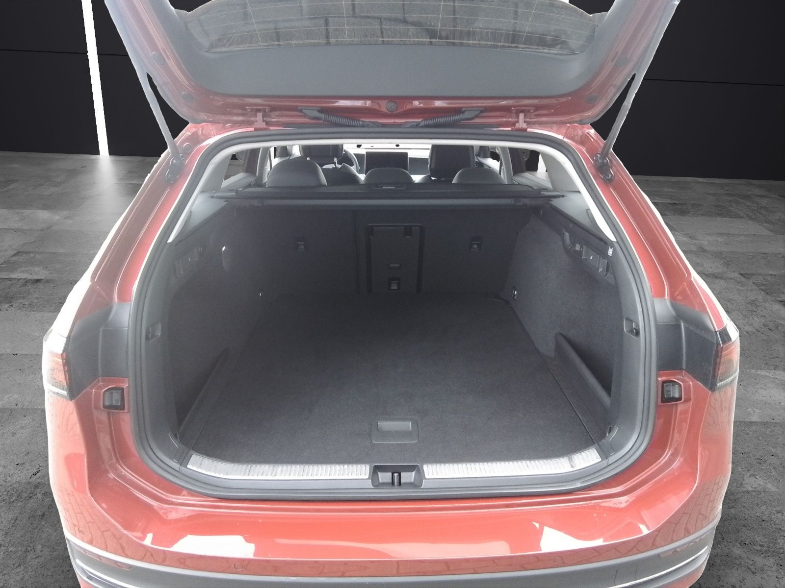 Fahrzeugabbildung Volkswagen Passat TDI DSG Business LED ACC AHK NAVI TRAILER