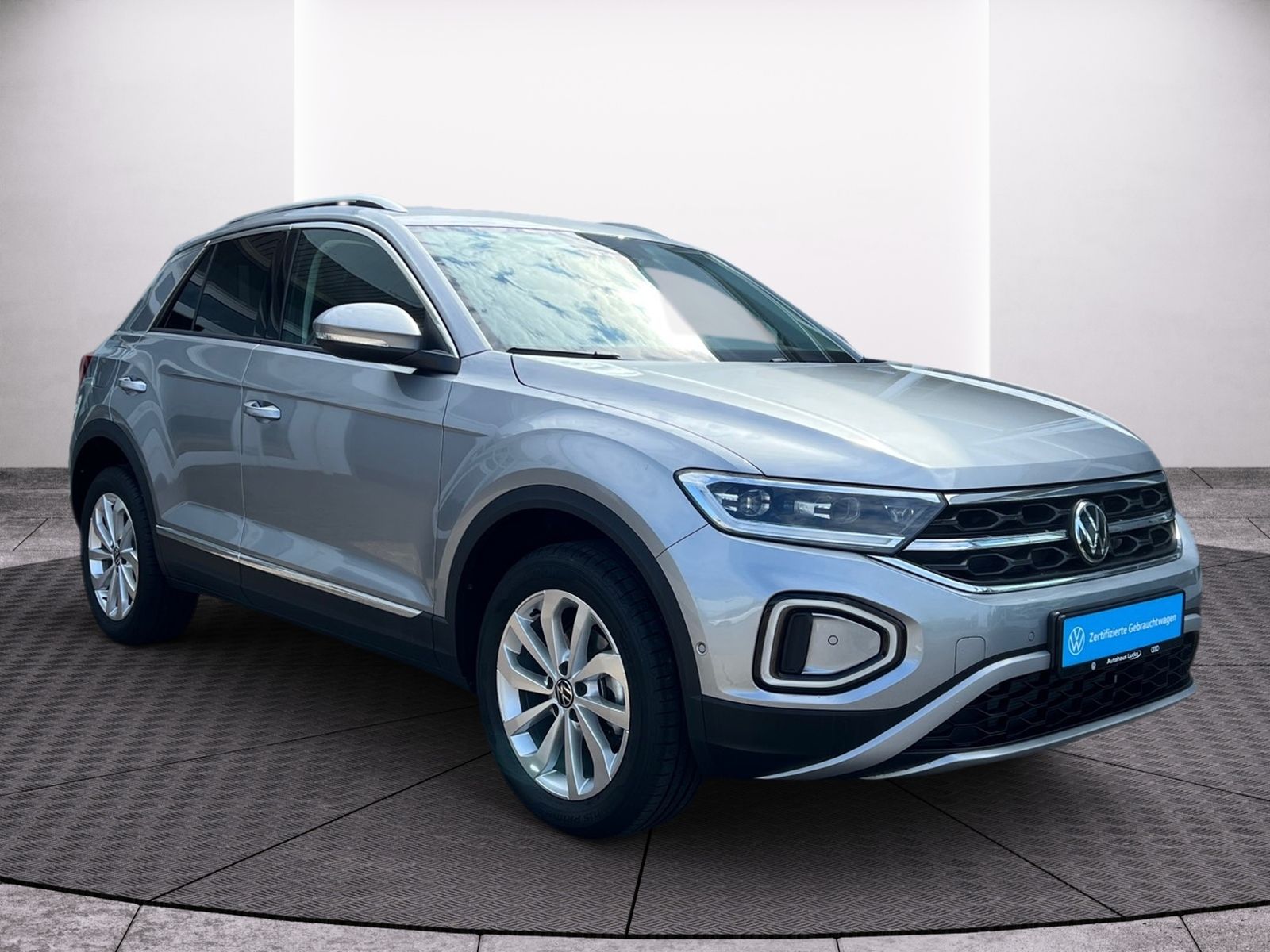 Volkswagen T-ROC Style 1.5 TSI DSG AHK Kamera LED foto 3