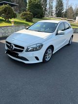 Mercedes-Benz A 200 - Automatik  - weiße Mercedes-Benz A 200