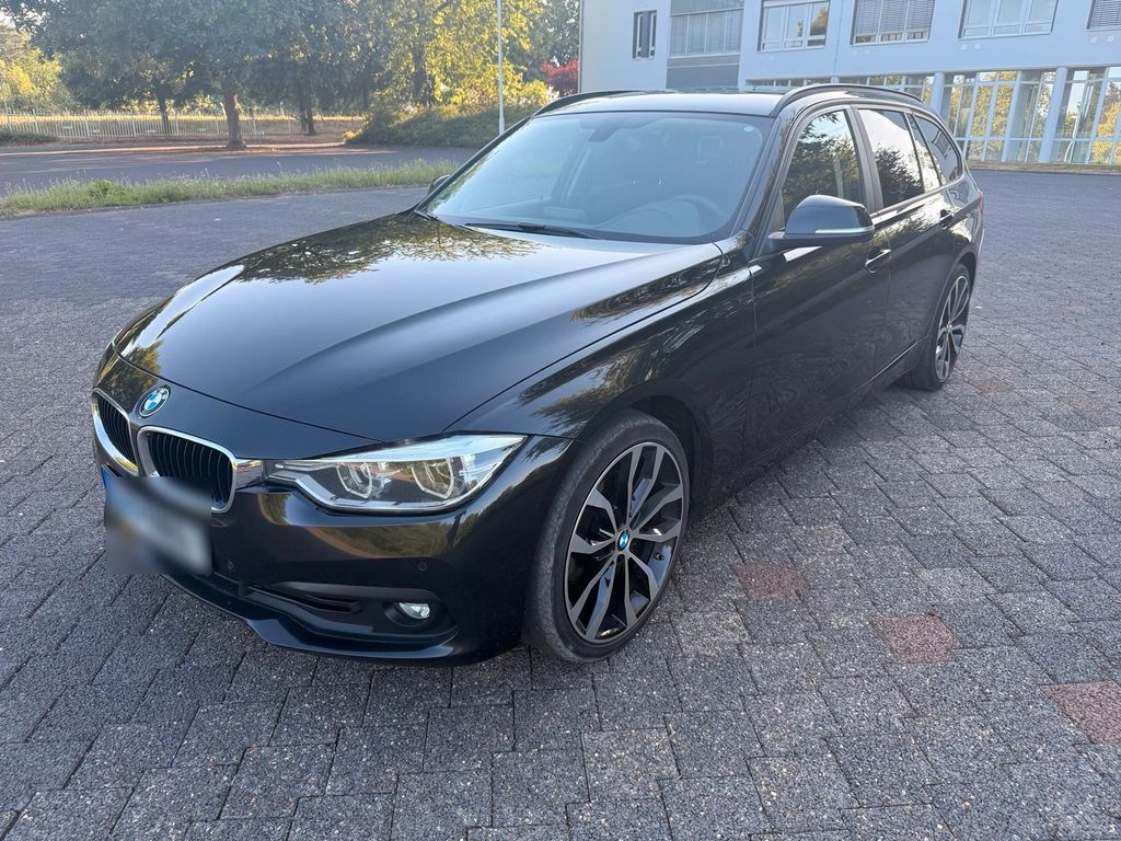 Image of BMW 320