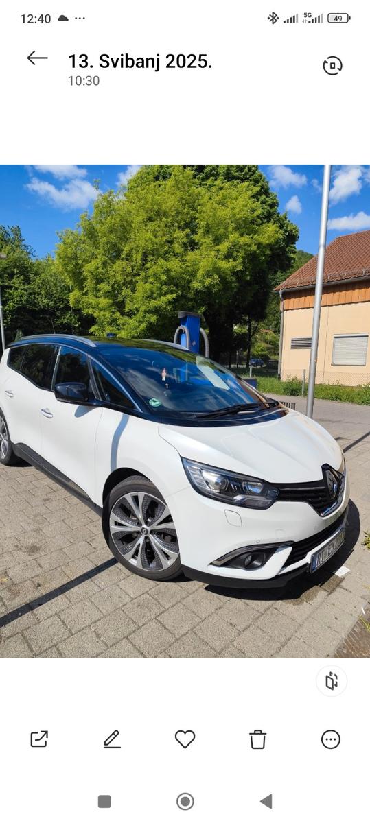 Renault Grand Scenic