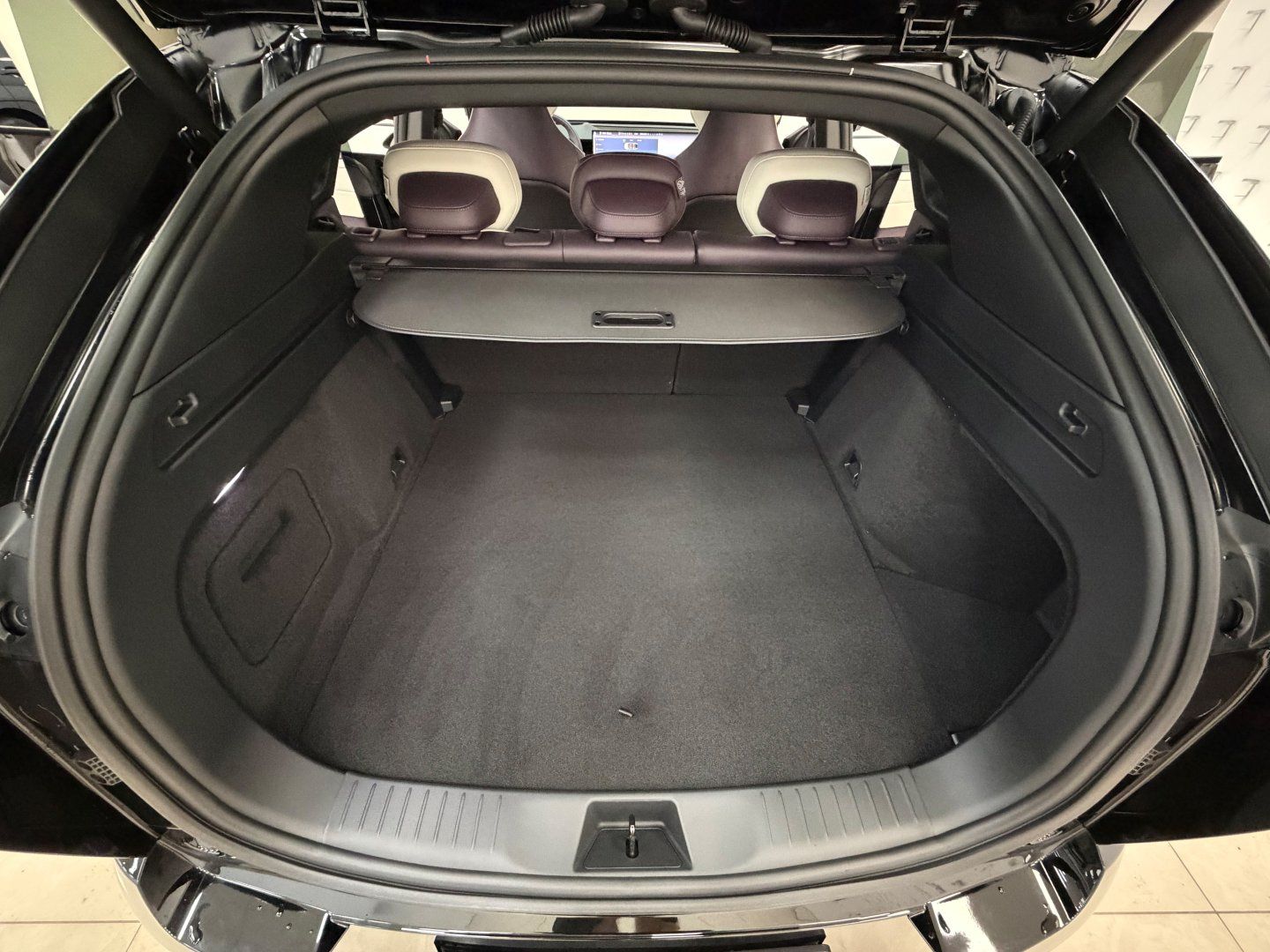 Mazda CX-6e - Bild 49