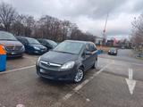 Opel Zafira 1.8 Family - Opel Zafira Gebrauchtwagen in München