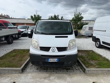 Renault Trafic - 2