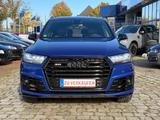 Audi SQ7 4.0 TDI quattro - blaue Audi SQ7