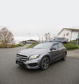 Mercedes-Benz GLA 250 4MATIC / AMG-Line / Panoramadach - Mercedes-Benz 250 Benziner Gebrauchtwagen