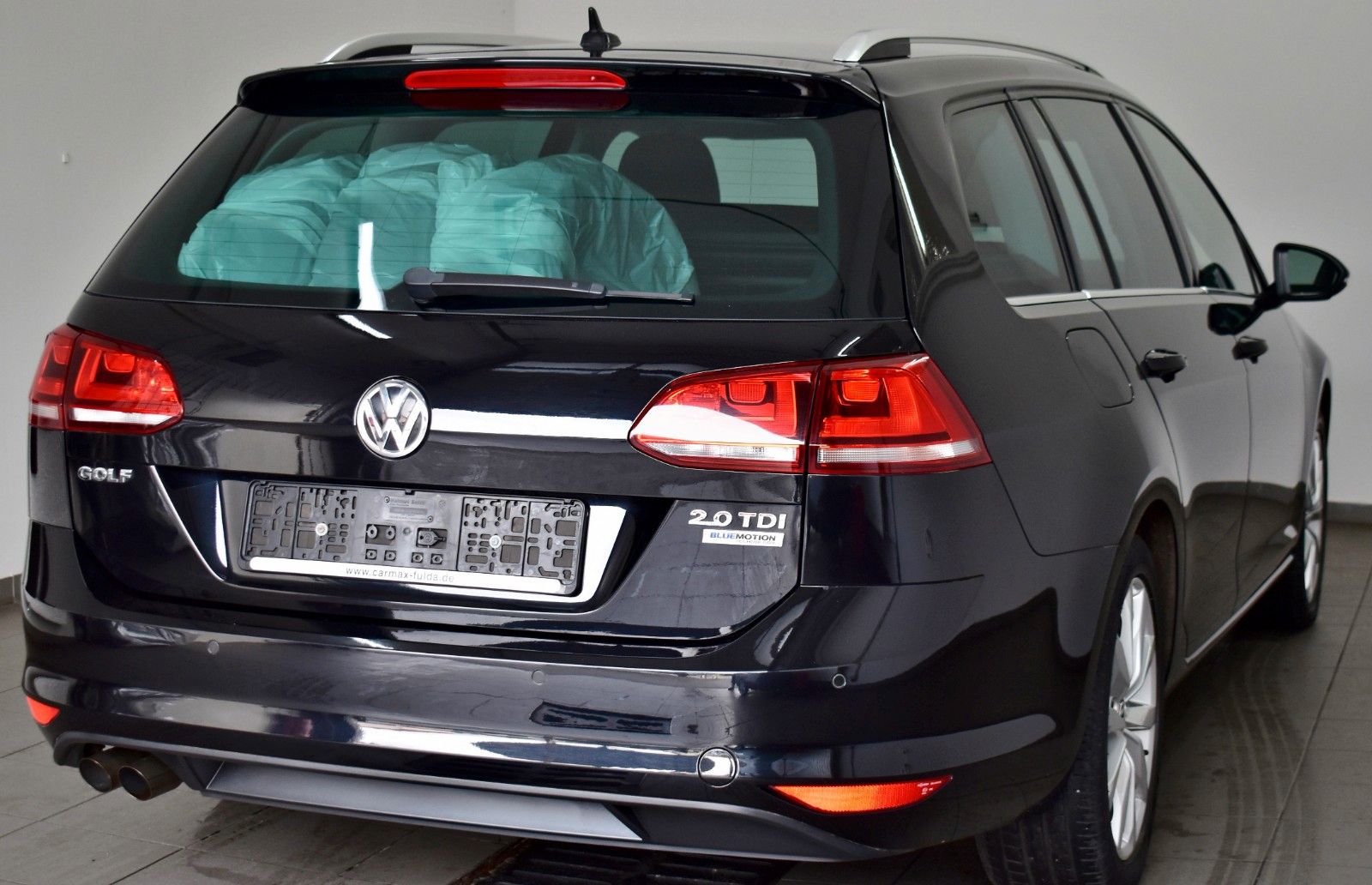 Fahrzeugabbildung Volkswagen Golf VII Variant Highline T.Leder,Navi,Xenon,SH