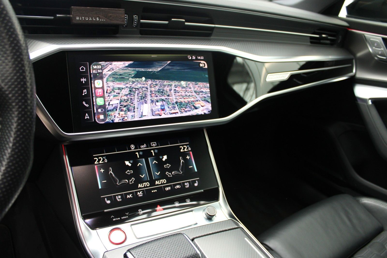 Audi RS6 RS 6 Avant 4.0 TFSI quattro foto 15