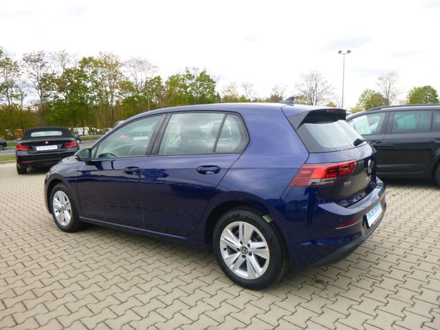 Fahrzeugabbildung Volkswagen Golf VIII 1,0 eTSI Life >AUT/NAV/LED/KAM/SHZ<