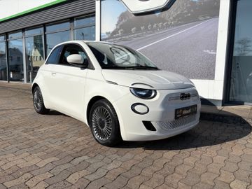 Fahrzeugabbildung Fiat 500 e Icon Navi SHZ DAB Temp. Klimaaut. uvm.