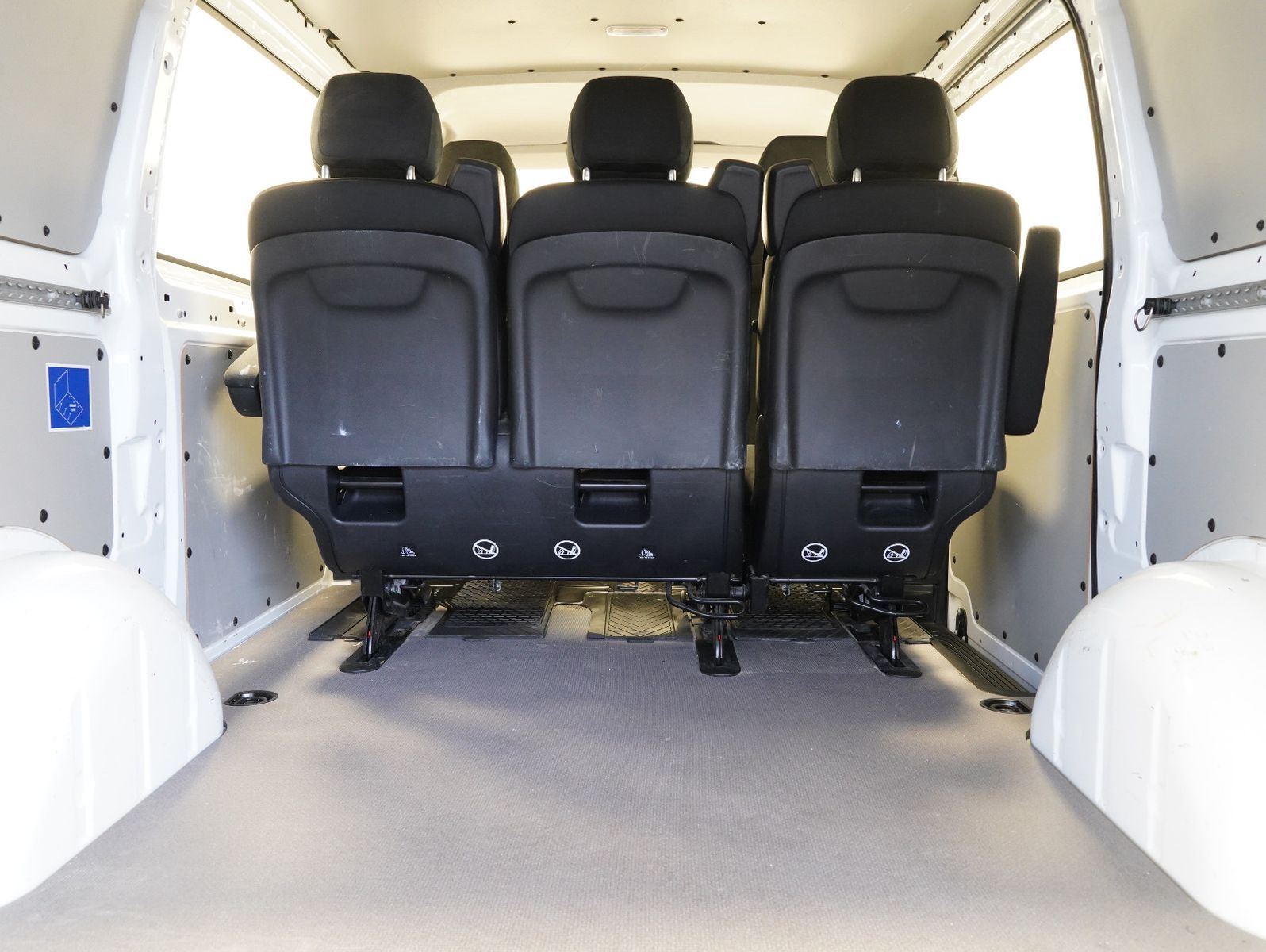 Fahrzeugabbildung Mercedes-Benz Vito Mixto 110 CDI kompakt LKW 5-SITZER