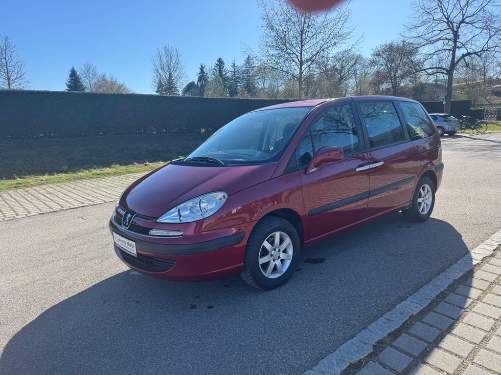 Peugeot 807
