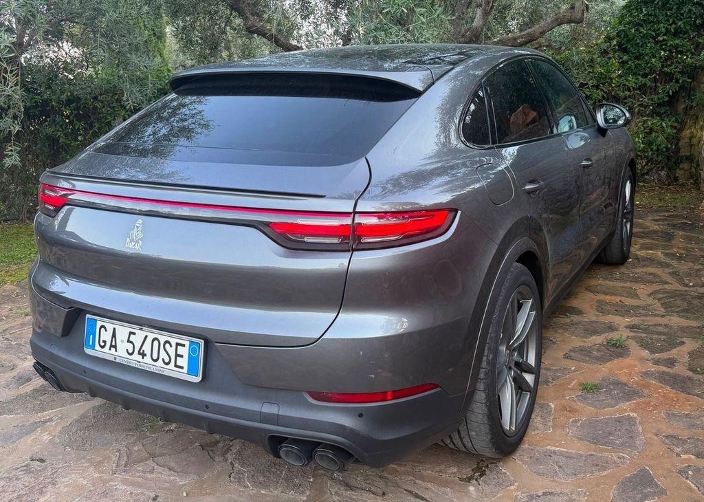 Image of Porsche Cayenne