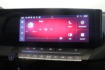 Fotografie 11 des Opel Astra Sports Tourer 1.2 Turbo Automatik GS