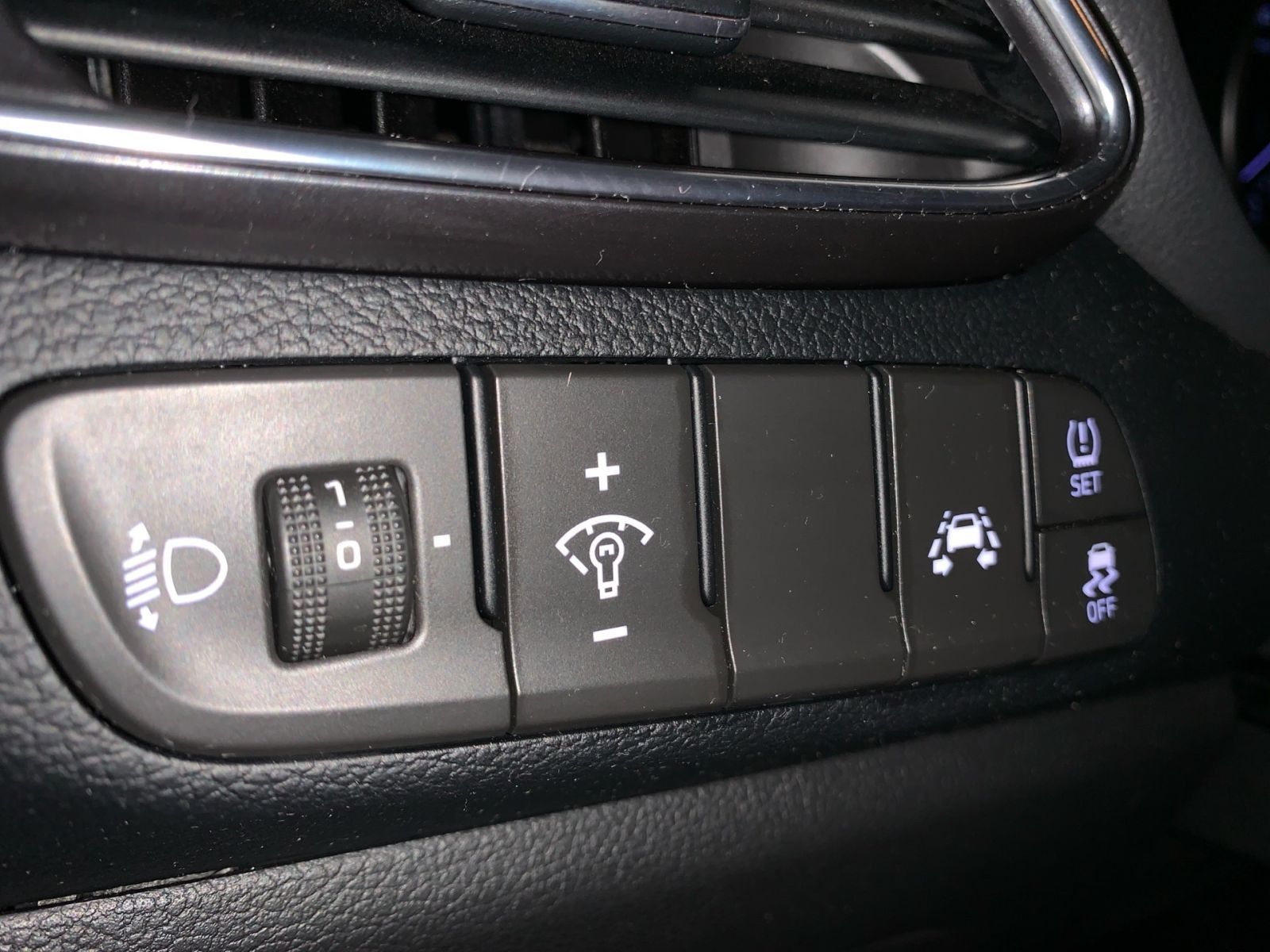 Fahrzeugabbildung Hyundai i30 1.4 T-GDI 7-DCT N-Line Navi