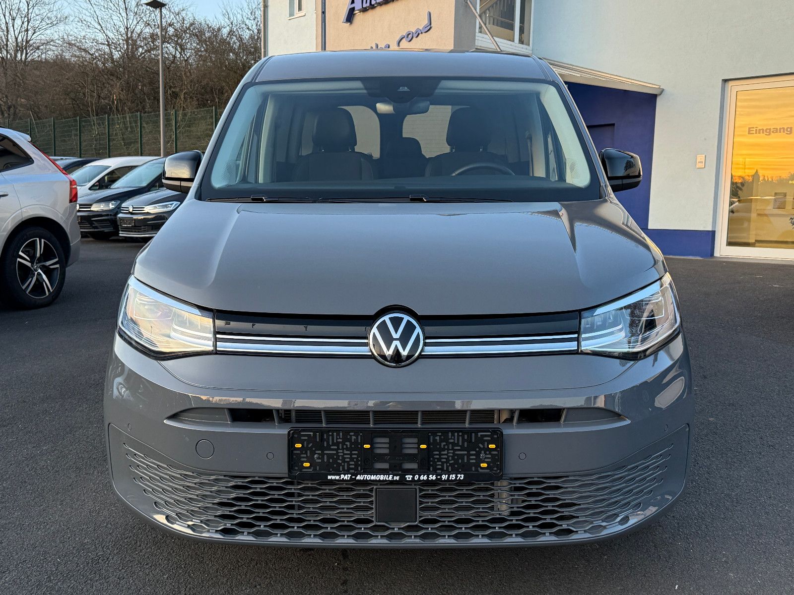Fahrzeugabbildung Volkswagen Caddy Style TSI DSG ACC AHK Navi LED Kamera SHZ