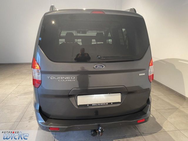 Tourneo Courier 1.0 Titanium KLIMA RÜCKFAHRKAME