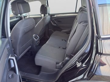 Volkswagen Tiguan Allspace - 11