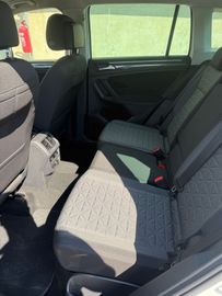 Volkswagen Tiguan - 6