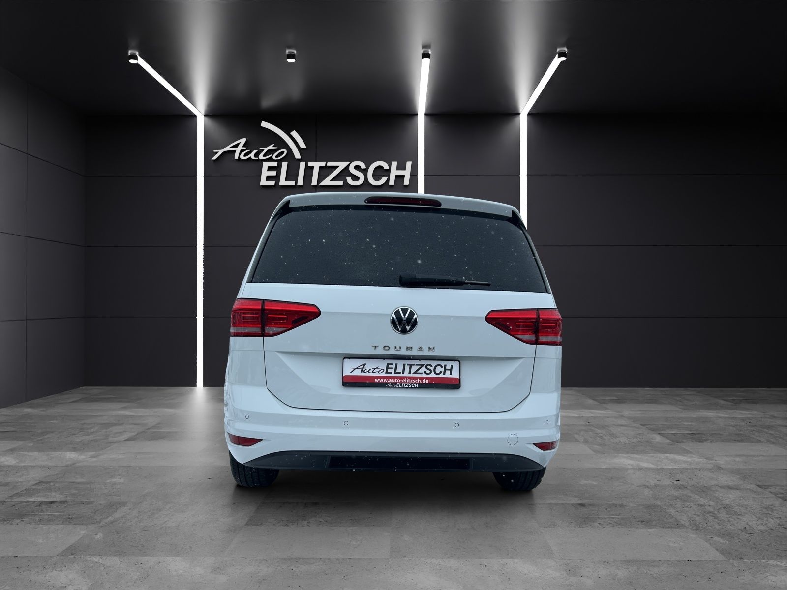 Fahrzeugabbildung Volkswagen Touran Comfortline TDI LED ACC STH SH Massage Cl