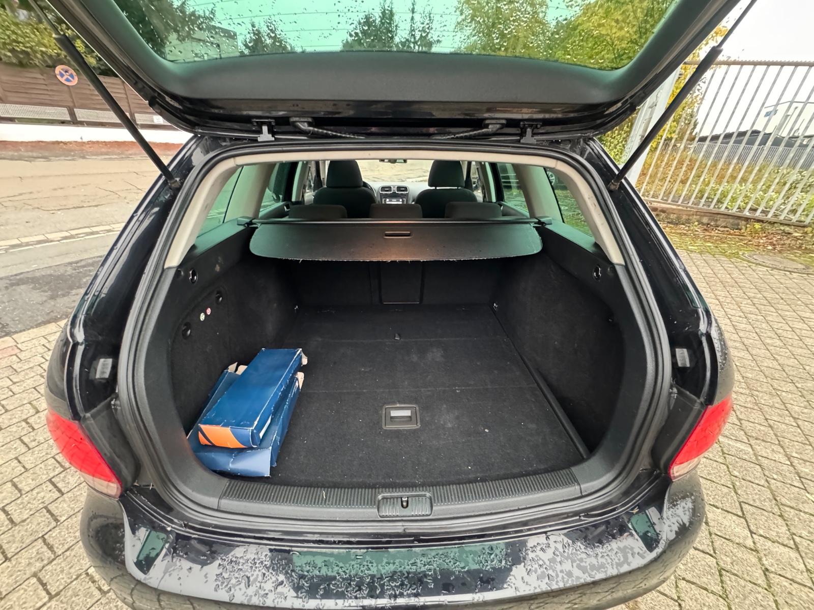 Volkswagen Golf 2010 — photo 11