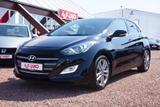 Hyundai i30 1.6 GDI Passion Navi Panorama Kamera - Hyundai i30: Passion