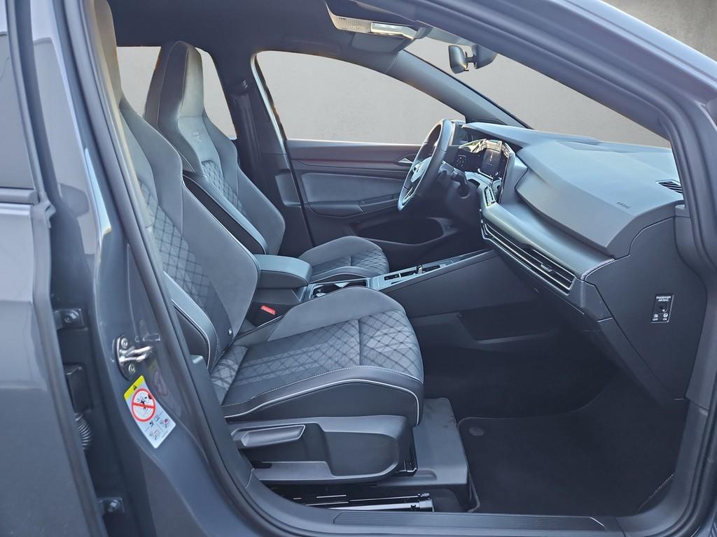 Volkswagen Golf VIII Variant 1.5 eTSI DSG R-Line *Kamera*, миниатюра 13