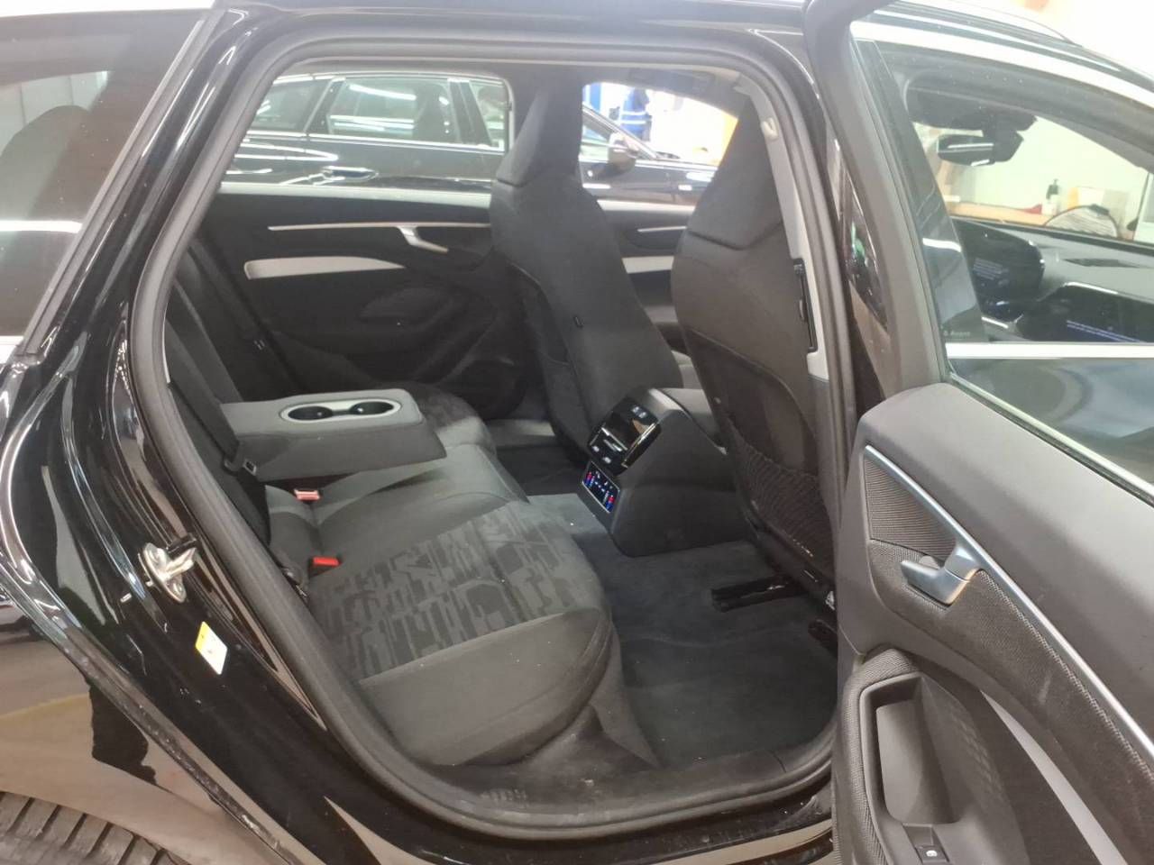 Audi A6 - Bild 6
