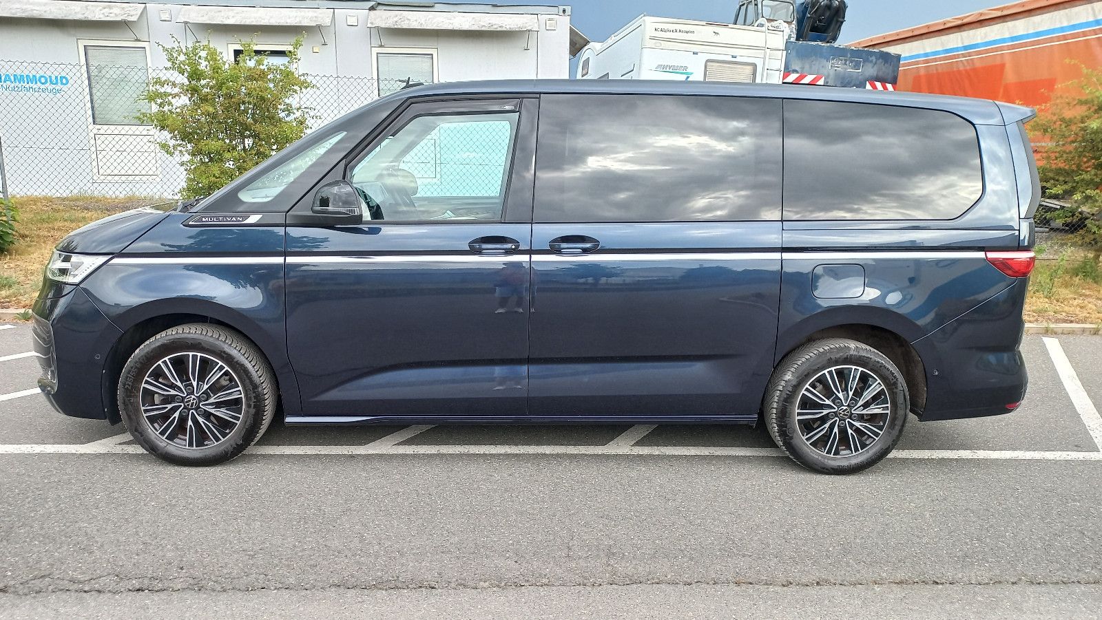 Volkswagen T7 Multivan Style eHybrid Lang,V-Leder,Navi,Eur6 imagem 3