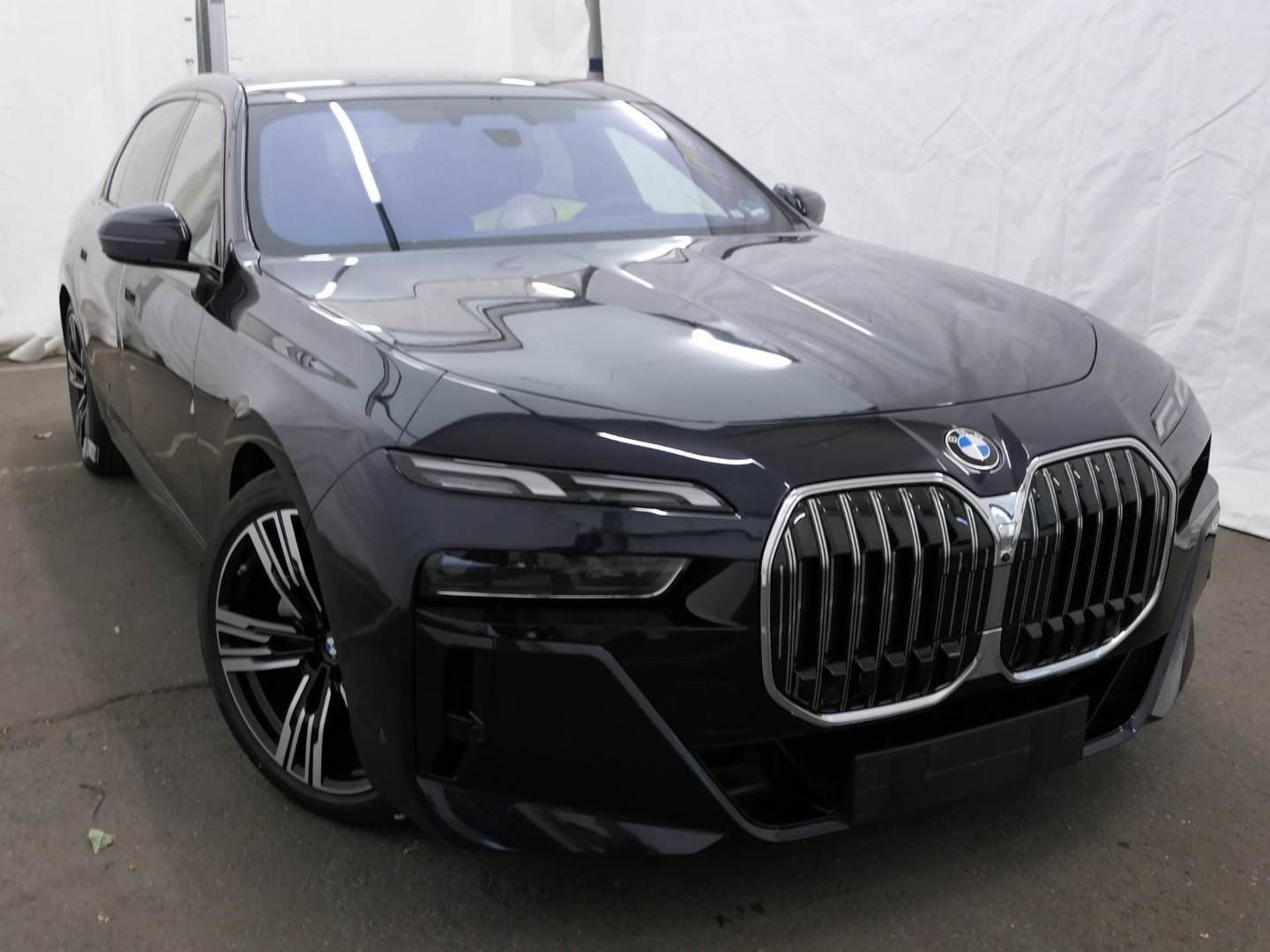 BMW 740 - Bild 4