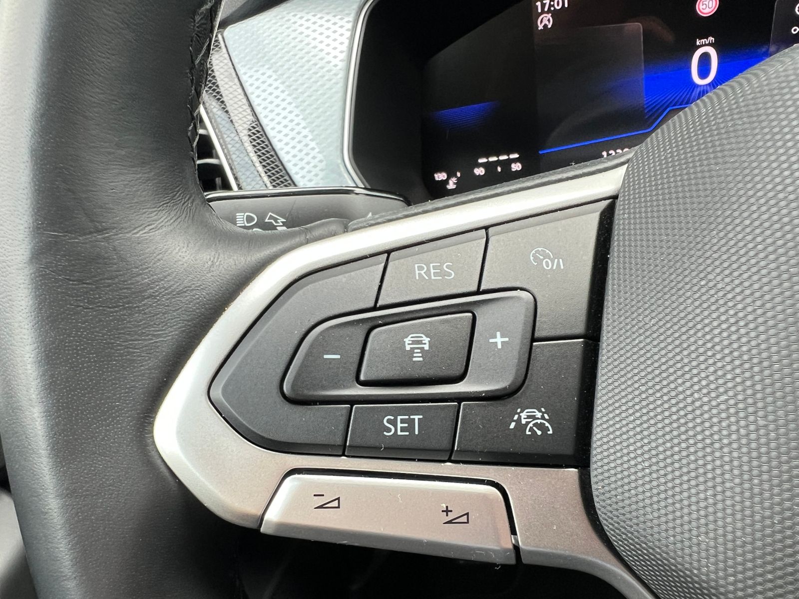 Fahrzeugabbildung Volkswagen T-Cross Goal 1.0 l TSI *LED, ACC, Navi, Kamera,