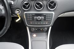Fahrzeugabbildung Mercedes-Benz A250 BlueEfficiency Autom. Kamera Navi SHZ 1.Hd